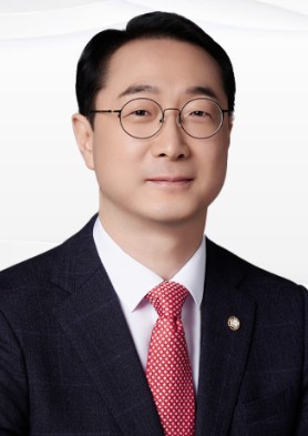 김건 국회의원