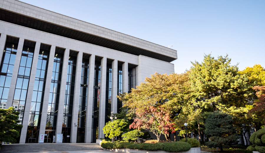 위드 코로나로 단계적 일상 회복, 국회도서관 재개관 사진1
